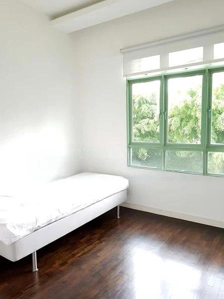 4 Bed Condo for Rent in  Tiara - Image 2